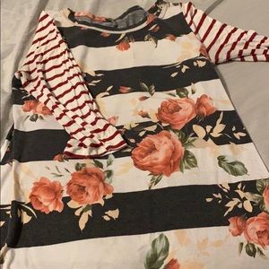 Women’s floral and striped 3/4 length-sleeve shirt